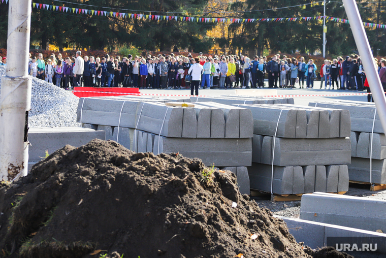 Вместо ремонта в парке проходят массовые мероприятия