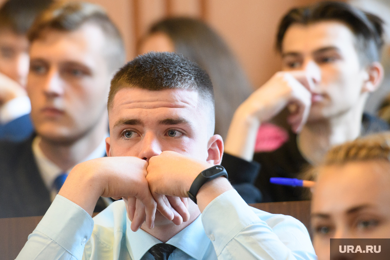 Встреча полпреда по УрФО Николая Цуканова со студентами госакадемии. Екатеринбург, студенты, молодежь