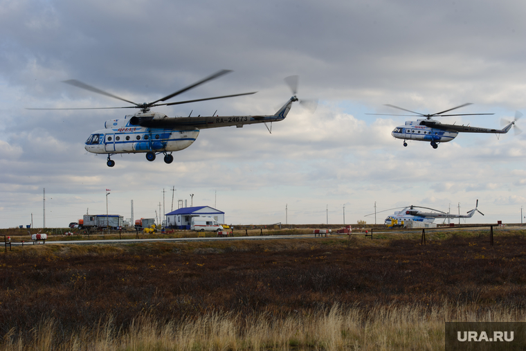 Поселок Тазовский, Новый Уренгой, Ямало-Ненецкий автономный округ, вертолет, авиакомпания ямал, ми-8, поселок тазовский