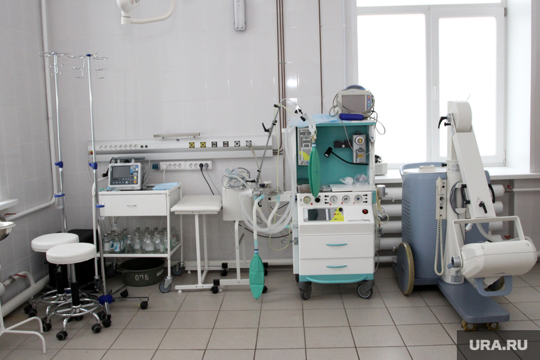 Выездная комиссия гордумы во 2 городскую больницу
Курган, медицинское оборудование, больница
