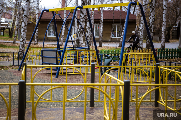Парк Маяковского (ЦПКиО). Екатеринбург, парк маяковского, цпкио, городской парк, инклюзивная детская площадка