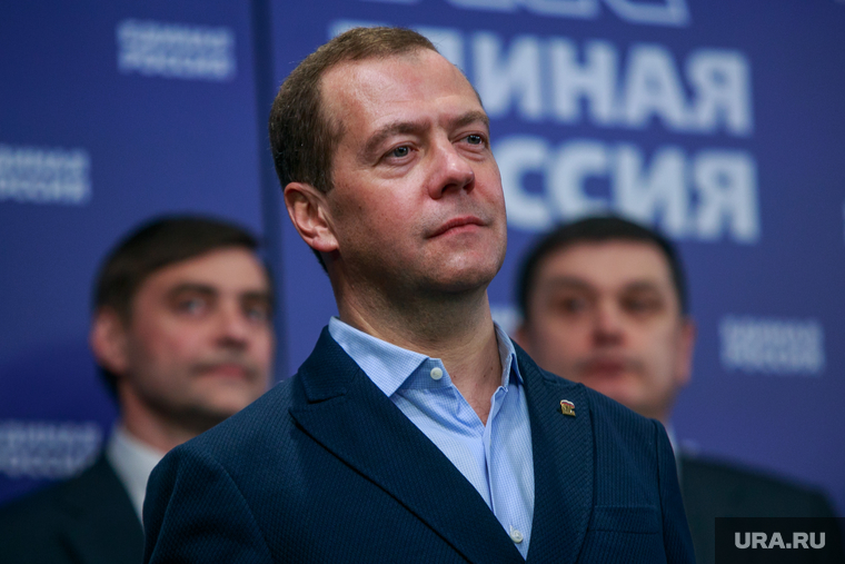 Праймериз Единой России. Москва, портрет, медведев дмитрий