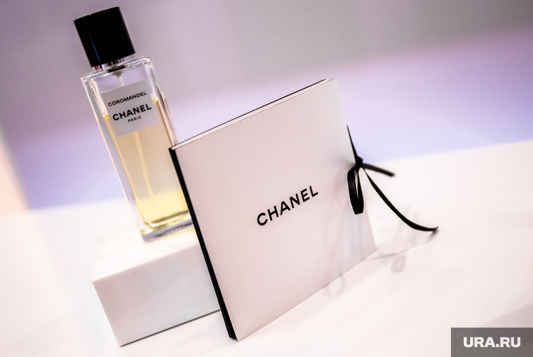 Подарки к 8 марта в бутике Chanel. Екатеринбург, chanel, шанель, парфюм