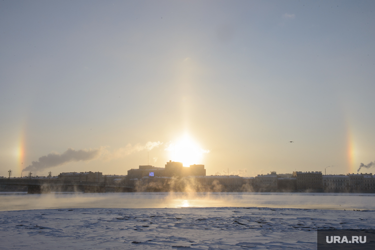 Виды Санкт-Петербурга, зима, санкт-петербург, река нева, солнечное гало, гало