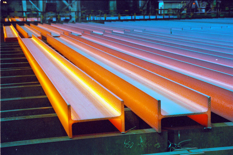 Свыше 900 тонн горячекатаных двутавров использовано для строительства транспортно-пересадочного узла в Москве