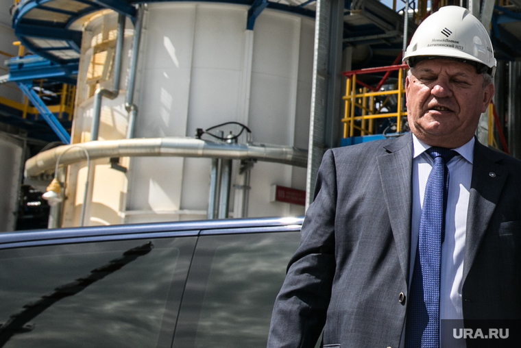 Визит Николая Цуканова , полномочного представителя президента на ЖД вокзал , строительство кольцевой автодороги и НПЗ. Тюмень , моор александр, антипинский нпз, цуканов николай, лисовиченко геннадий, тюменский нпз