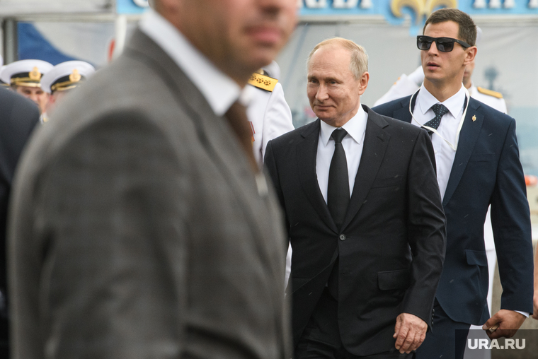Виды Санкт-Петербурга. Санкт-Петербург, путин владимир, фсо, охранник