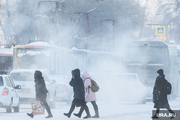 Морозы в Екатеринбурге, пробка, трамвай, мороз, холод, транспортная реформа, холодная погода