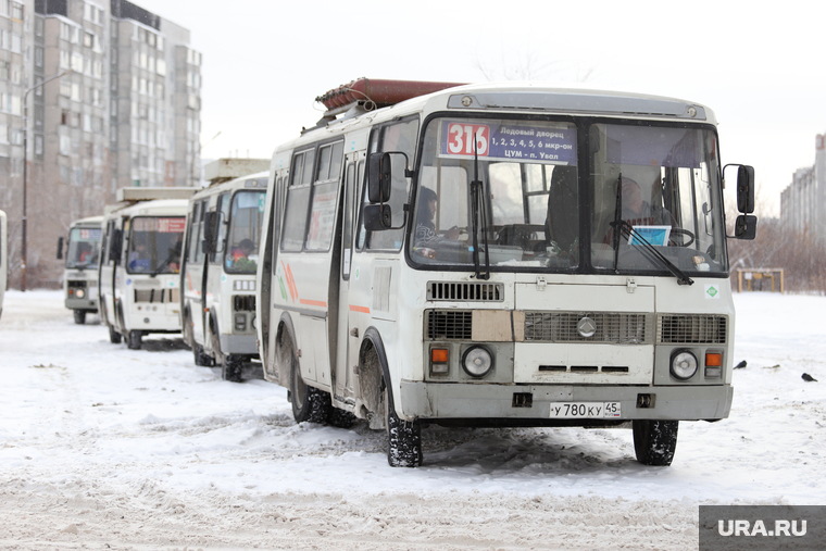 Профилактическое мероприятие «Автобус» Дорожные полицейские проверяют соответствие технического состояния. Курган, пазик, автобус, маршрутка, паз