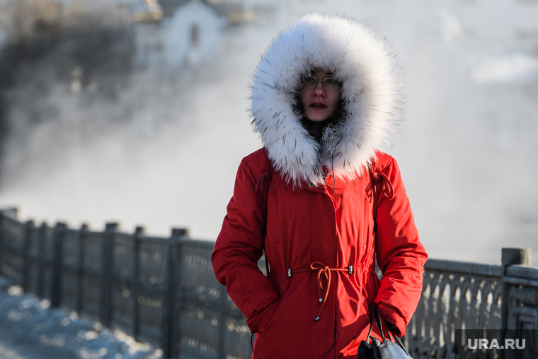 В каких городах россии теплые зимы. Тепло в России. Современная зимняя одежда европейской части России фотографии.
