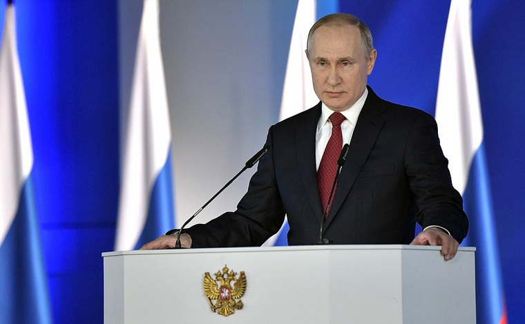 Владимир Путин сказал, что Госдума и Совет Федерации будет больше влиять на правительство