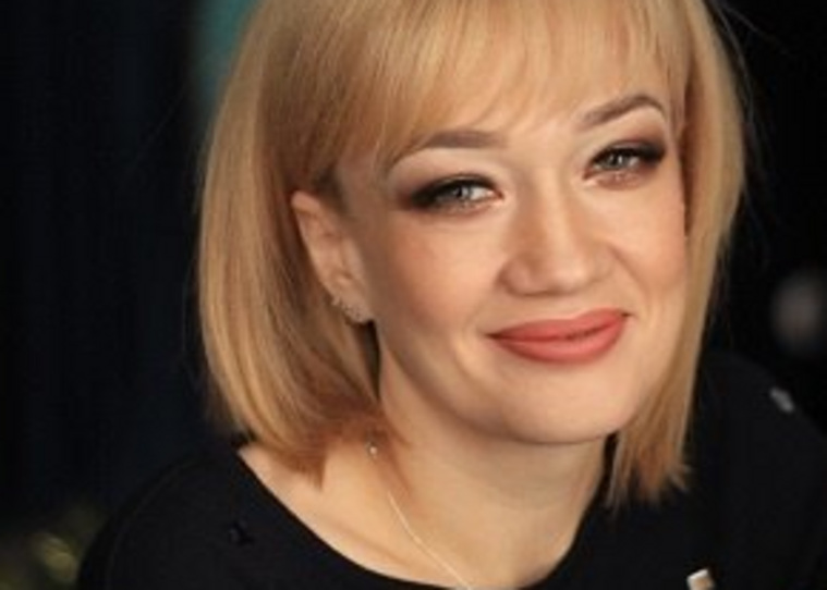 Елена Тумакова является кандидатом наук