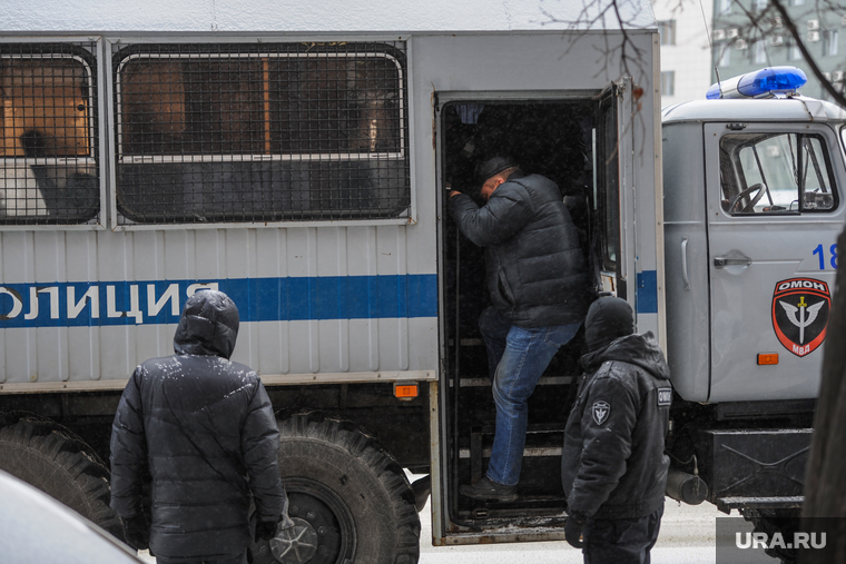 ОМОН и Росгвардия проводит спецоперацию в центре города. Челябинск, силовики, полиция, росгвардия, омон