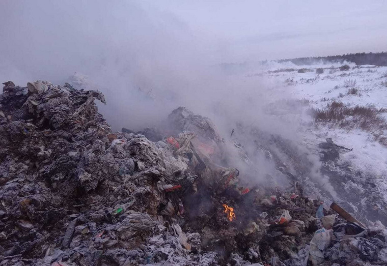 Из-за пожара на Шуховском полигоне Курган может накрыть смог