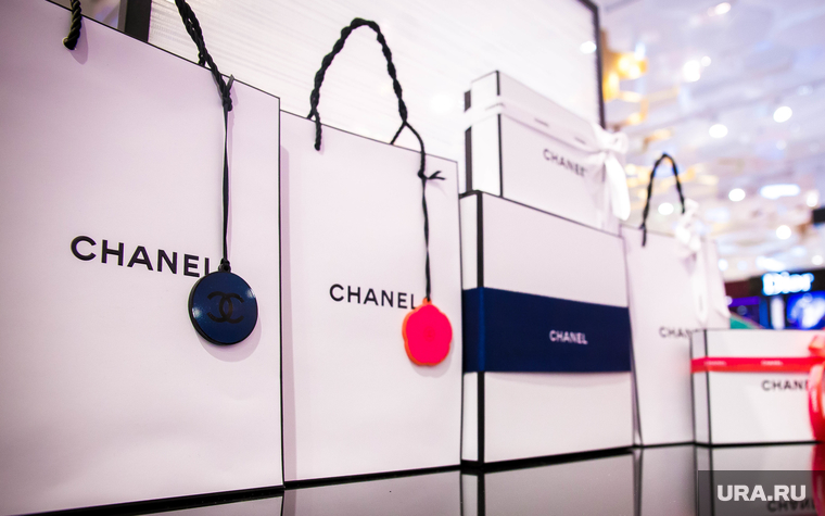 Black Friday в магазине "Золотое Яблоко". Екатеринбург, пакеты, шанель, chanel