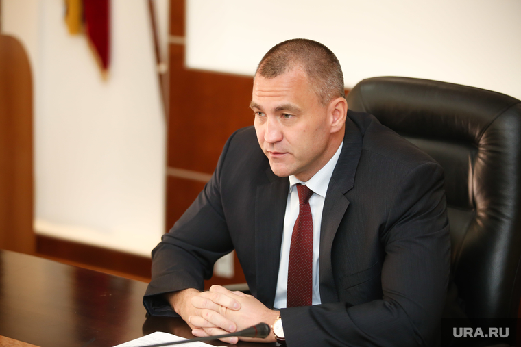Югорский мэр из-за конфликта с инвестором теряет проект, одобренный губернатором