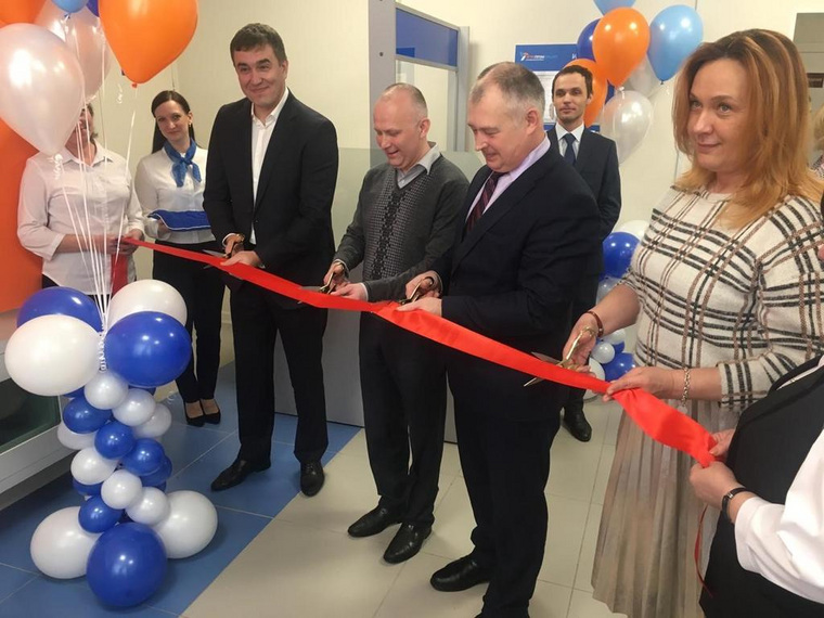 В Артемовском открылся новый многофункциональный центр «РИЦ»