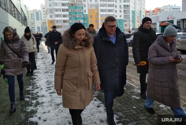 Губернатор Алексей Текслер и мэр Наталья Котова проверяют уборку снега. Челябинск