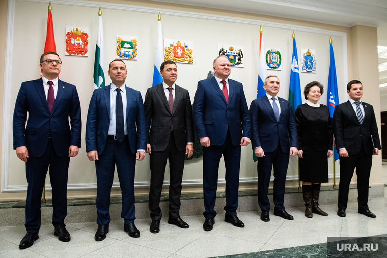 Церемония подписания межрегиональных соглашений между субъектами Уральского федерального округа в резиденции полномочного представителя президента РФ в УрФО. Екатеринбург