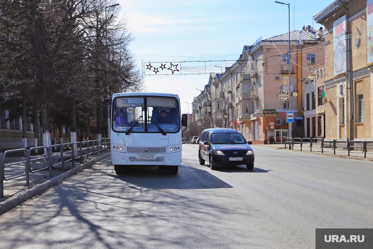 31 марта на улице Гоголя практически нет машин и пешеходов