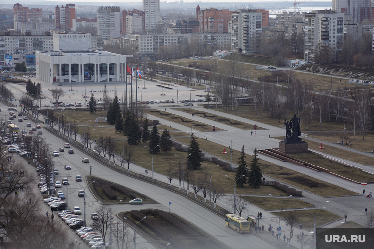 Улица Ленина в Перми в апреле 2018 года