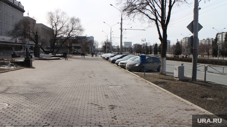Улица Ленина в Перми 30 марта 2020 года