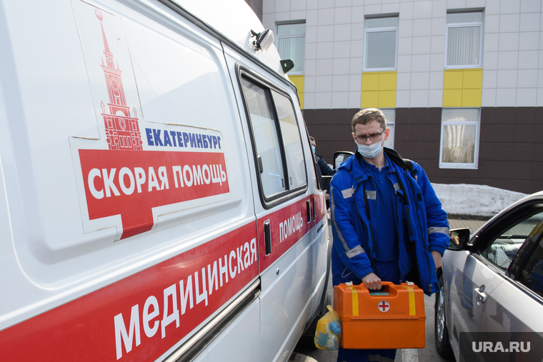 Объезд Высокинским горбольниц. Екатеринбург, медики, скорая помощь