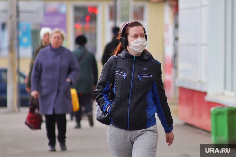 Город во время самоизоляции жителей. Курган, масочный режим
