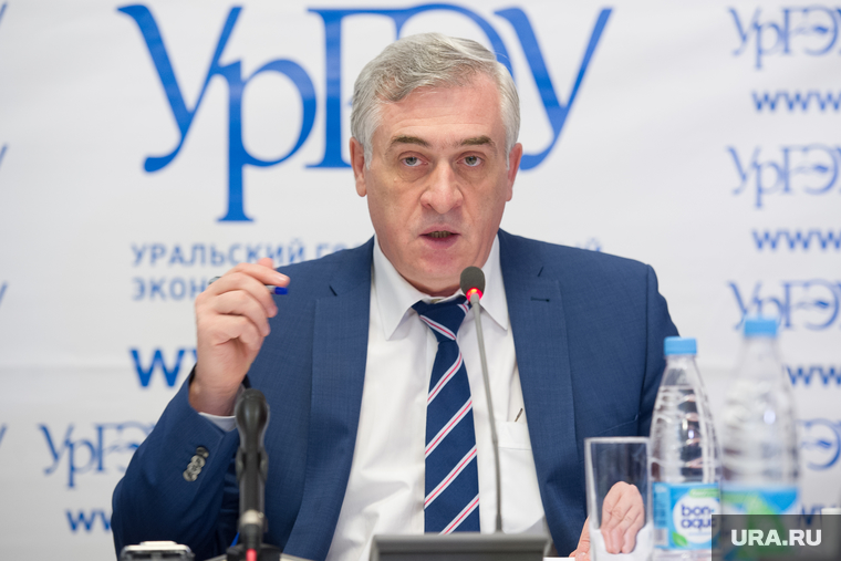 Пресс-конференция Якова Силина в УрГЭУ. Екатеринбург, силин яков