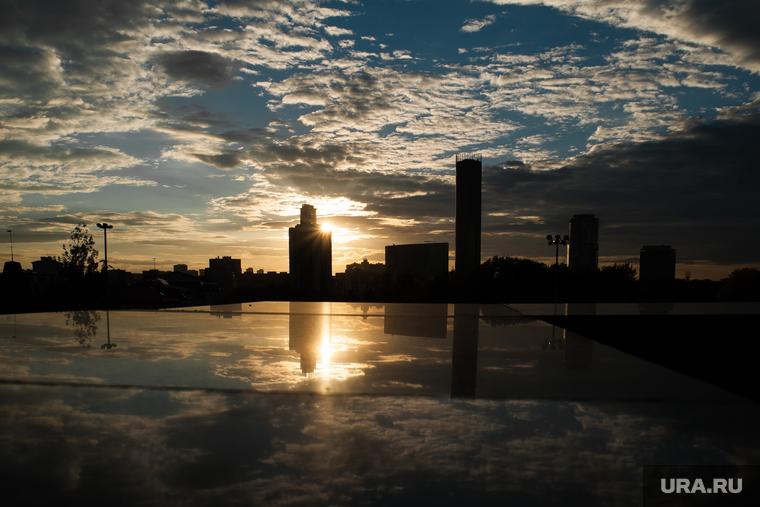 Виды Екатеринбурга, отражение, небо, город екатеринбург, закат, екатеринбург сити