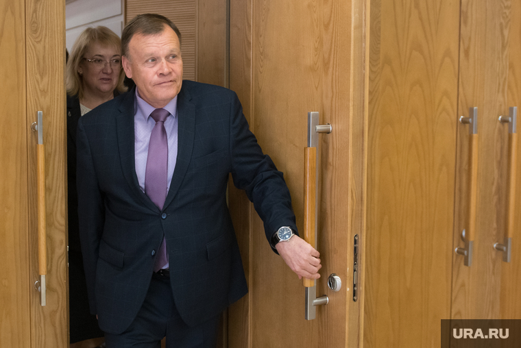 Владимир Крицкий объясняет: в этой истории депутаты отстаивают исключительно интересы жителей