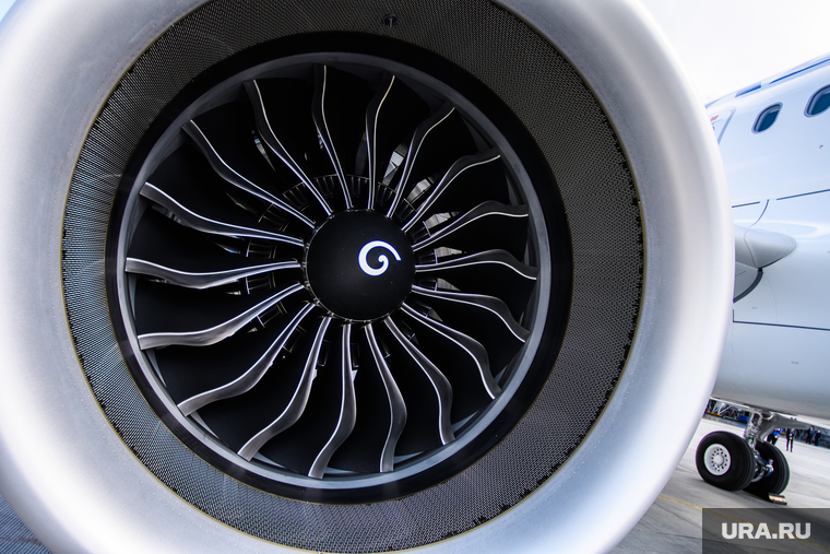 Презентация самолёта "Airbus A320neo". Екатеринбург, двигатель самолета, airbus a320neo