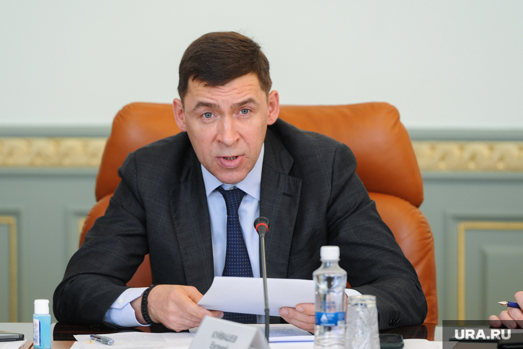 Губернатор Куйвашев официально продлил карантин. Он обвинил уральцев в новой вспышке коронавируса