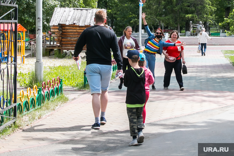 В городе открыли для посещения детский парк. Курган