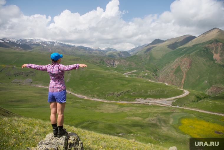 Кавказские горы в окрестностях Эльбруса, путешествие, свобода, природа россии, природа кавказа, кавказские горы, туризм, горы