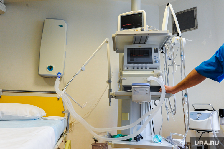 Аппарат искусственной вентиляции легких в Челябинском федеральном центре сердечно-сосудистой хирургии (кардиоцентре). Челябинск, минздрав, реанимация, здоровье, медицина, ивл, аппарат искусственной вентиляции легких, аппарат ивл