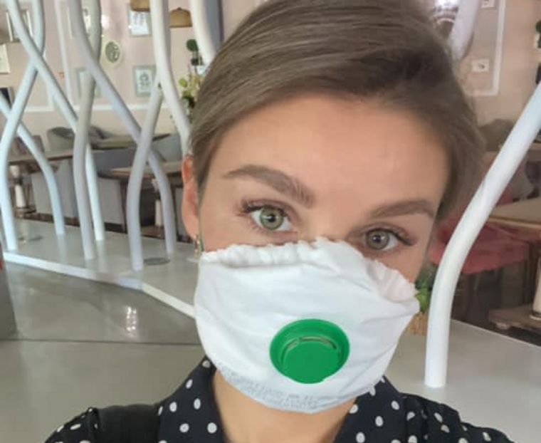 Арина Охлопкова попросила горожан не пренебрегать ношением масок