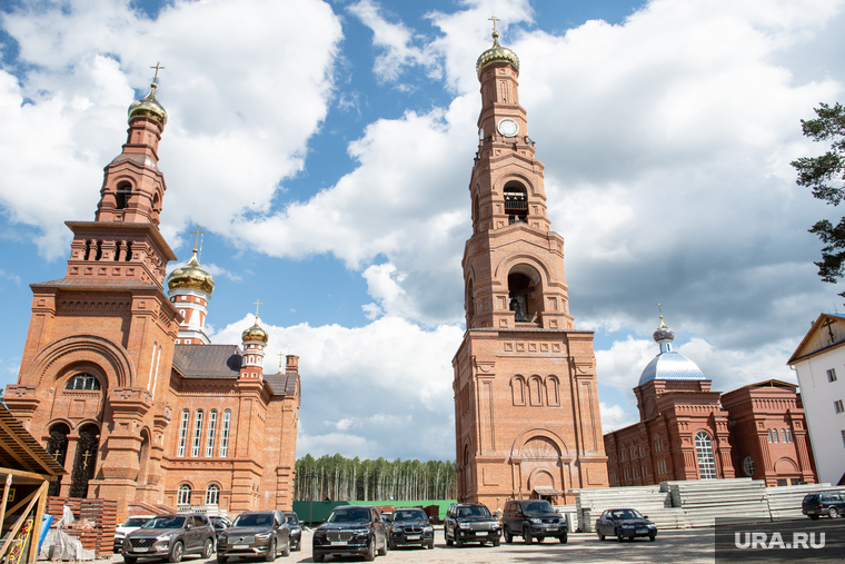 Среднеуральский женский монастырь. Свердловская область, среднеуральский женский монастырь