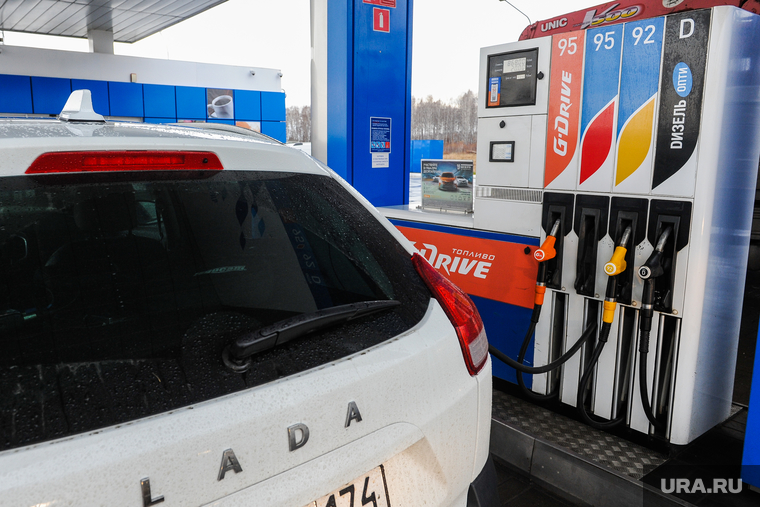 Поездка Алексея Текслера по отремонтированным дорогам. Челябинск, газпромнефть, автозаправка, азс, лада xray