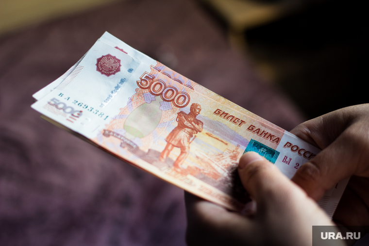 Глава Центробанка 1998 года оценил идею деноминации рубля
