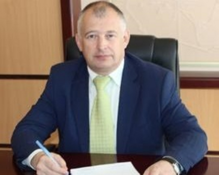 Думцы Артемовского заждались от мэра Андрея Самочернова заявления об отставке