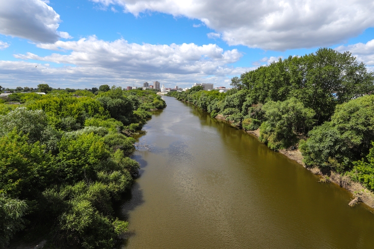 Виды города. Селфи. Курган, набережная тобола, город курган