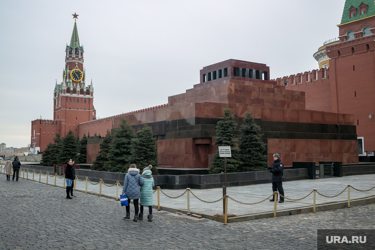 Парк «Зарядье». Москва, мавзолей ленина, кремль