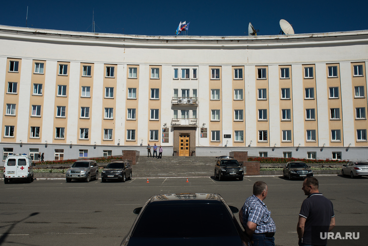 Рабочий визит ВРИО губернатора Свердловской области в Краснотурьинск, здание, администрация краснотурьинска
