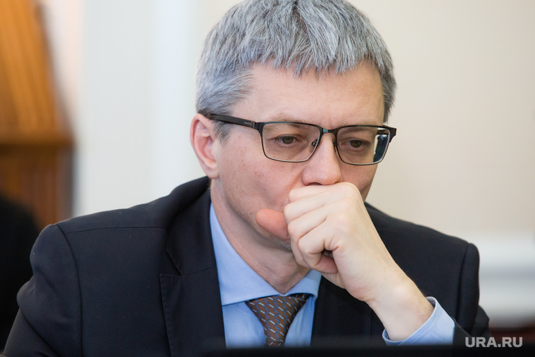 Заседание правительства ХМАО. Ханты-Мансийск, добровольский алексей, рука у лица