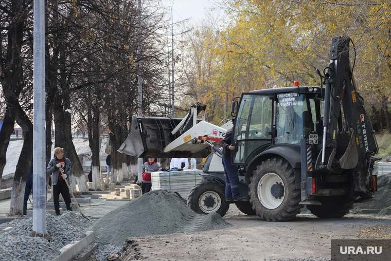 Клипарт по городу. Курган, рабочая техника, благоустройство набережной, набереженая тобола