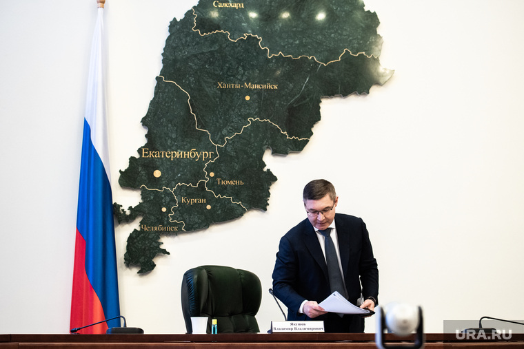 Пресс-конференция полномочного представителя президента РФ в УрФО Владимира Якушева. Екатеринбург , якушев владимир