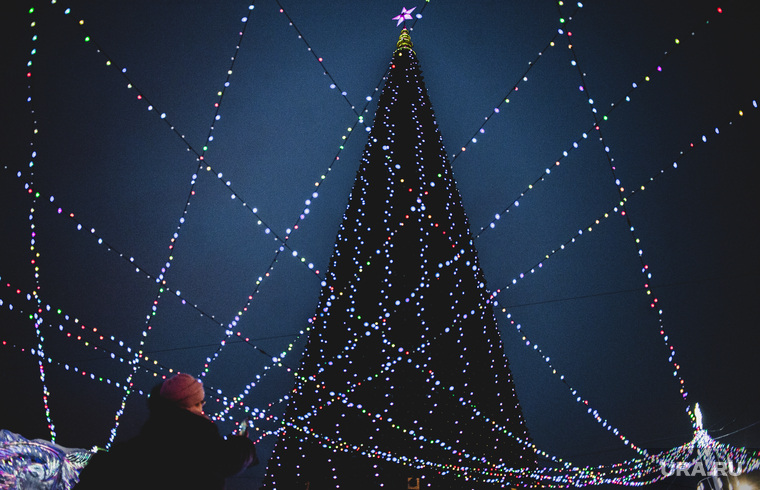 Открытие ледового городка на Площади 1905 года. Екатеринбург, рождество, новый год, главная елка, иллюминация