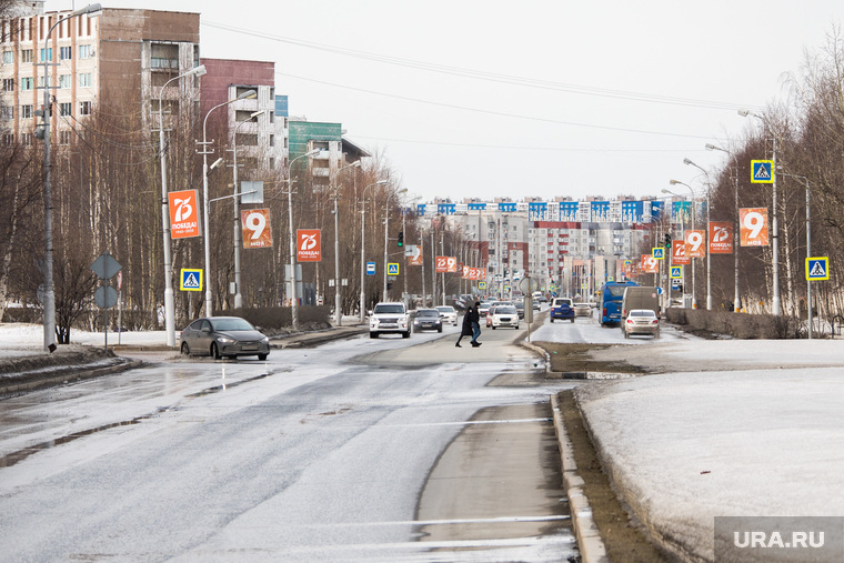 Город во время режима самоизоляции. Сургут, проспект ленина