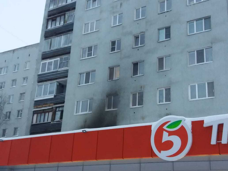 Очагом возгорания считается квартира на втором этаже